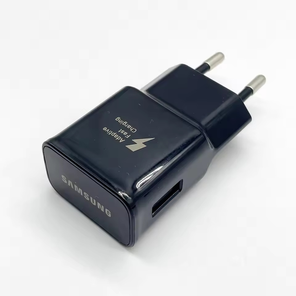 Samsung EP-TA20EWE Power Adapter